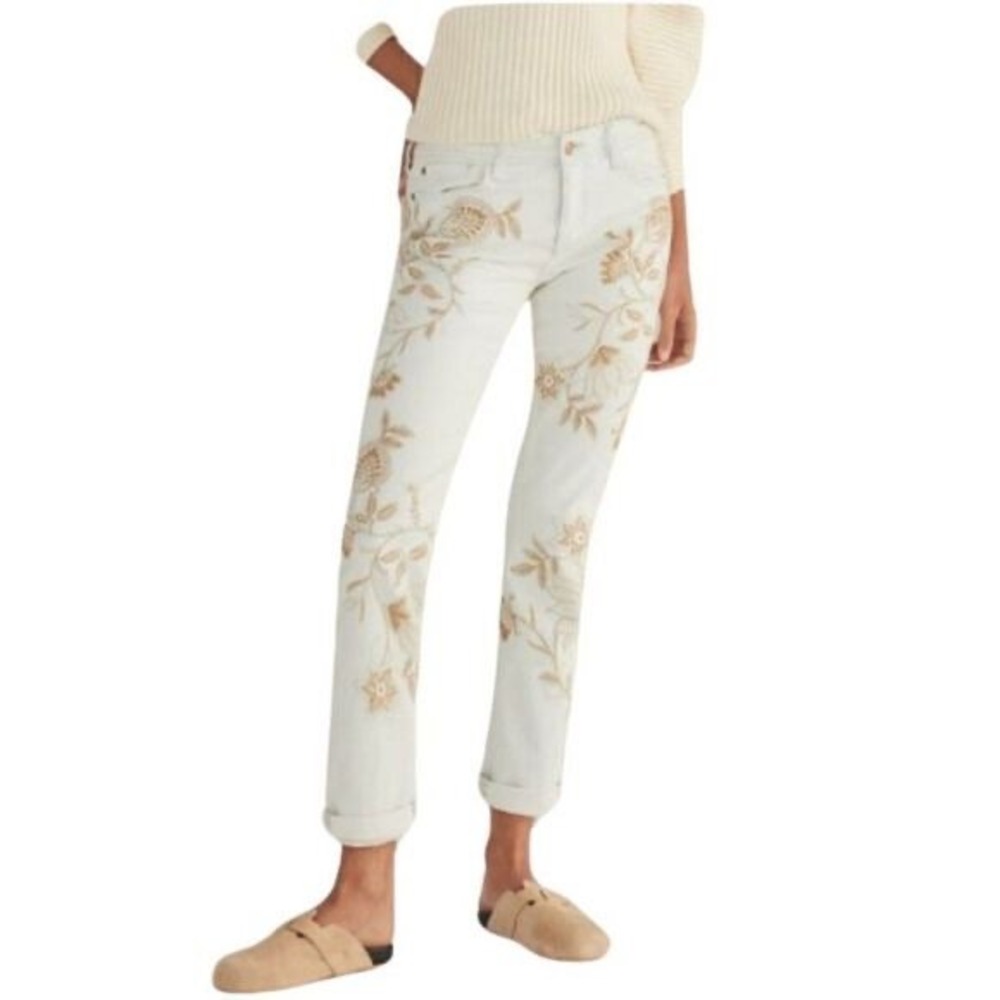 Pilcro White Ankle Jeans with Beige Floral Embroidery
